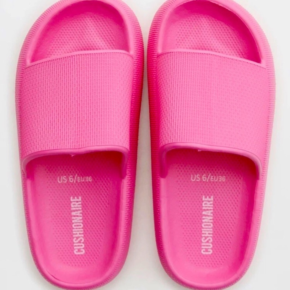 Cushionaire woman 7 Pink Slide Sandals